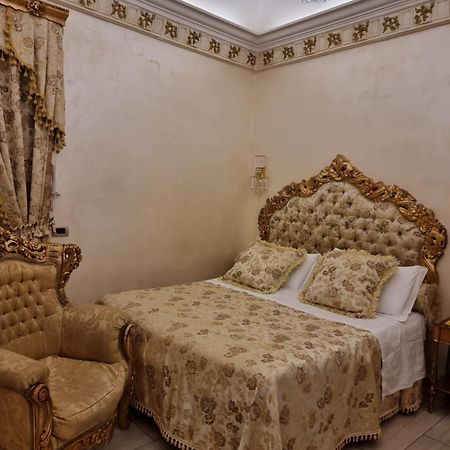 Apartamento Benvenuti Al Sud Nápoles Exterior foto